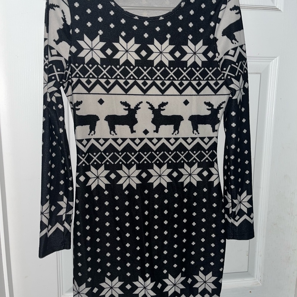 Black and White Reindeer Pattern Dress